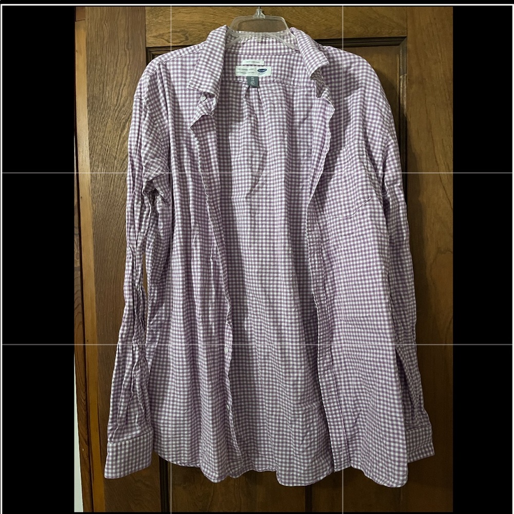 Men’s purple checkered button down